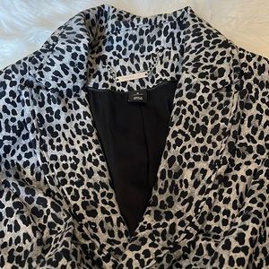 White / Black animal print blazer size 6